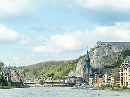 Pleasant Holiday Home With Garden in Ciney