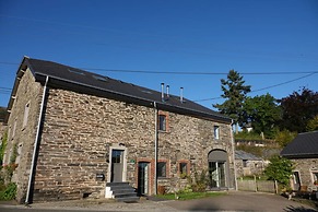 Charming Farmhouse With Large Terrace