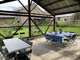 Charming Farmhouse With Large Terrace