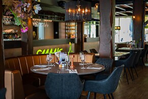 Spacious Villa in Hoenderloo