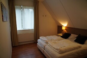 Spacious Villa in Hoenderloo