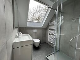 Spacious Villa in Hoenderloo