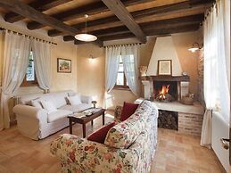 Authentic Holiday Home in Barban With Swimming Pool