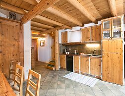 Typical Cottage in Bellamonte Italy with Hot Tub