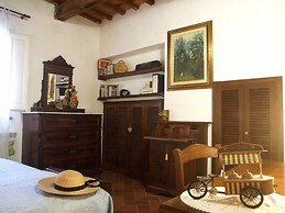 Belvilla by OYO Le Volte