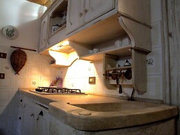 Belvilla by OYO Le Volte