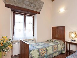 Belvilla by OYO Farmhouse With Swimming Pool