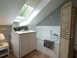Chalet With Valley Views,