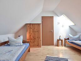 Geraeumige Wohnung mit Balkon