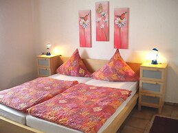 Apartment in Silbecke With Garden