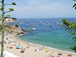 Luxurious Villa in Calonge With Private Pool