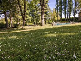 Mansion in Sourzac With Private Pool