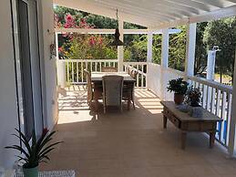 Beautiful Villa Near Sea in Epano Sisi