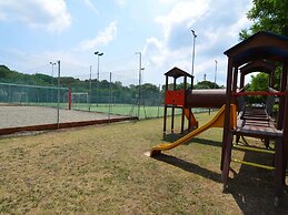 Belvilla by OYO Spacious Bungalow With AC Near sea