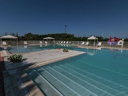 Apartment Near the Beach and the Clear Blue Sea
