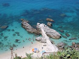 Belvilla by OYO Nicolina