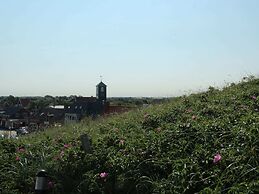 Chic Holiday Home in Callantsoog near Forest