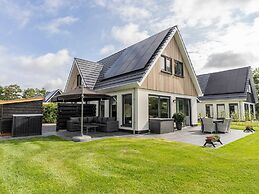 Holiday Home in De Koog Texel With Garden