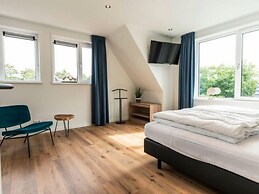 Holiday Home in De Koog Texel With Garden