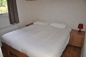 Chalet in Parc de Kievit With Private Garden