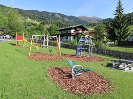 Spacious Apartment near Ski Area in Piesendorf