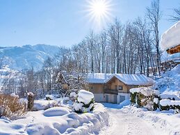 Spacious Apartment near Ski Area in Piesendorf