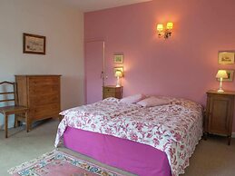 Vintage Castle in Theux With Private Pool