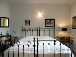 Vintage Castle in Theux With Private Pool