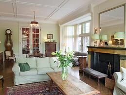 Vintage Castle in Theux With Private Pool