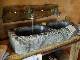 Luxurious Chalet with Hot Tub & Sauna in Thirimont