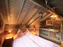 Luxurious Chalet with Hot Tub & Sauna in Thirimont