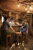 Luxurious Chalet with Hot Tub & Sauna in Thirimont