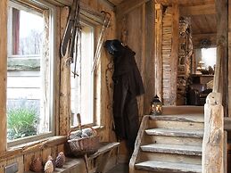 Luxurious Chalet with Hot Tub & Sauna in Thirimont