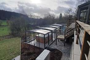 Luxury Holiday Home in Redu With Pool
