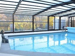 Luxury Holiday Home in Redu With Pool