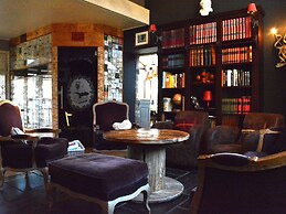 Luxury Holiday Home in Redu With Pool