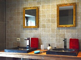 Luxury Holiday Home in Redu With Pool