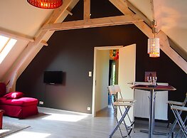 Holiday Home With Terrace in Ellezelles