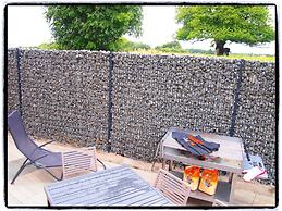 Holiday Home With Terrace in Ellezelles
