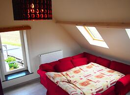 Holiday Home With Terrace in Ellezelles