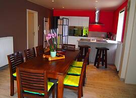 Holiday Home With Terrace in Ellezelles