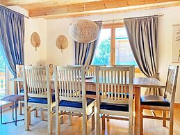 A Luxurious 12 Person Chalet With Superb View