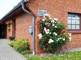 Cozy Apartment in Rovershagen With Garden