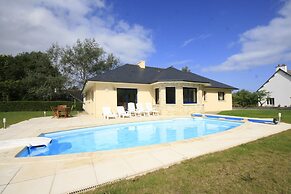 Villa With Private Pool in Plestin-les-greves