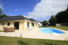 Villa With Private Pool in Plestin-les-greves