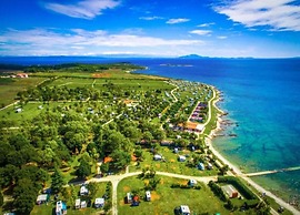 Holiday Home in Veli Iz With Fenced Garden