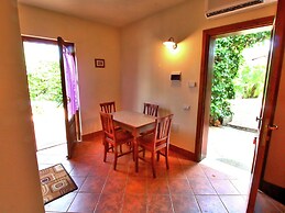 Spacious Mansion in Parghelia near Sea