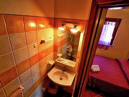 Spacious Mansion in Parghelia near Sea