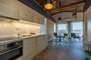 Cozy Stay Near Beach