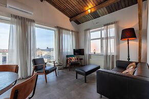 Cozy Stay Near Beach